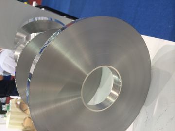 中国 0.3mmの1050の1060の1100のアルミニウム ストリップ/テープおよび0.5mm x電池の帽子/上のための12mm/35mm サプライヤー